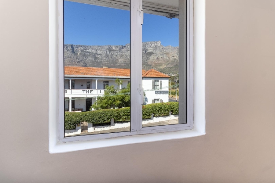 To Let 2 Bedroom Property for Rent in Gardens Western Cape